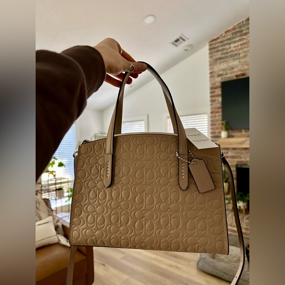 NEW WITH TAGS Coach Purse